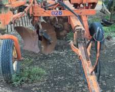 Arado de Reja 5/14 con Peines Crucianelli