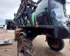 Pulverizadora Metalfor 3200 año 2013.