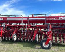 Sembradora Apache 27000 23 Líneas a 0.35 cm