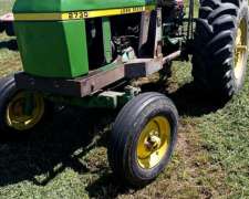 John Deere 2730 con Pinche