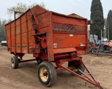 Carro Forrajero Mainero B 4330 de 12 M3 con Acarreador