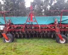 Crucianelli Pionera 4017. Buen Estado.