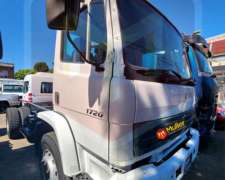 Mercedes Benz Atron 1720 Modelo 2014