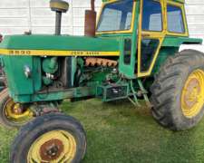 John Deere 3530 con Vigía