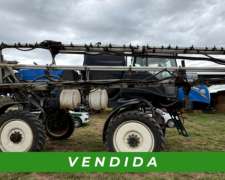 Pulverizadora, Autopropulsada, New Holland, Defensor - 3923