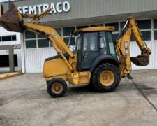 Retroexcavadora John Deere 310g - Año 2006