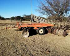 Vendo Rastra Crucianelli de 40 Discos