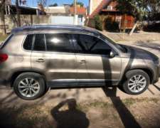 Camioneta Tiguan Año 2012