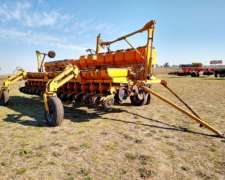 Sembradora Agrometal Tx De 16 Líneas A 42