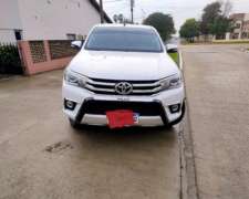 Hilux SRX 4X4 AT 2016