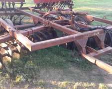 Rastra Desencontrada Schiarre 40 Discos con Cajon Sembrador