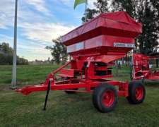 Fertilizadora al Voleo Yomel 3024 a