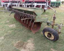 Cultivador Múltiple 12 Discos Con Cajón Sembrador