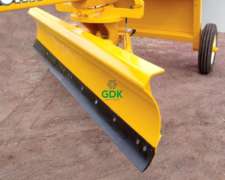 Niveladora de Arrastre Terra 302 3 CIL - Corti