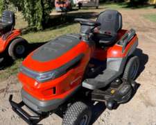 Minitractor Husqvarna de 19 HP