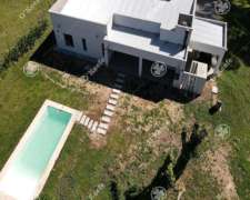 Casa Quinta A Estrenar En Estancia Las Malvinas Ii