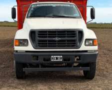 Camión Ford 14000 año 2005 con Acoplado Montenegro 1994