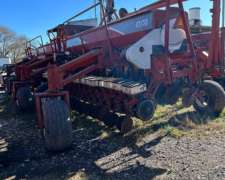 Sembradora Cruccianelli de 27 Lineas a 35cm