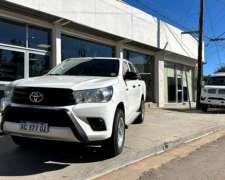 Hilux D/cabina 2.4 Tdi Dx 4x2 Año 2018 Muy Confiable