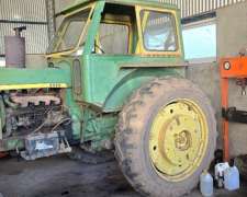 Jhon Deere 2420 con Detalles