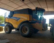 Cosechadora New Holland CR 585. año 2022