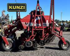 Sembradora Crucianelli Pionera 2717