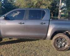 Hilux 2022 SR 4X4