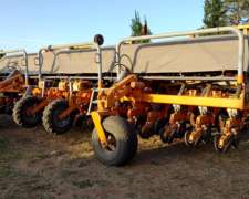 Sembradora Agrometal TX Mega de 16 a 52