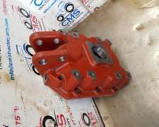 Alojamiento para Toma de Fuerza de Tractor NH TM 5157158