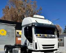 Iveco Cursor 330 6X2 2013 Camion con Eje Neumatico Nqnmaq