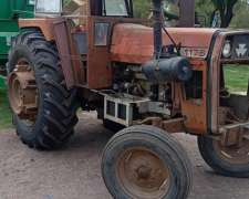 Tractor MF 1175 con Cabina Control Simple