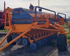 Sembradora Agrometal MX 3321 con Alfalfero