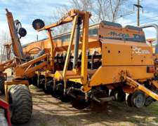 Sembradora Agrometal TX Mega 13x52 - Placas