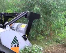 Triturado De Plantas De Limón O Naranjas Con Trituradoras