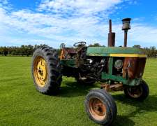 Tractor John Deere 2730