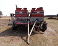 Sembradora BHV 710 de 14 Surcos