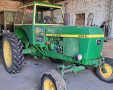 Tractor John Deere 3530
