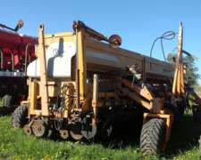 Sembradora Fabimag Multiplanter de 33 a 19