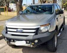 Ford Ranger 2.5 CD 4X2 XL Safety 2014 $19.999.000 130.000km