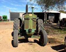 Tractor John Deere 730