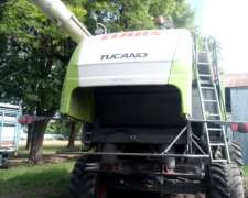 Claas Tucano 570 con Plataforma 35 Pies Maxiflex