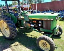 Tractor John Deere 1420 (año 1975)