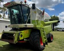 Claas Medion 340. año 2004. 8400 Hs de Motor.