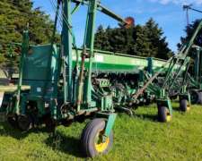 Sembradora Pierobon MIX9800 .