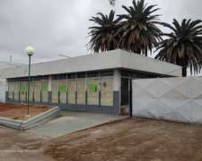 Galpón Comercial Desarmable 14x8 + Vidriera + Tanques