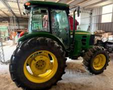 Tractor John Deere 6110d