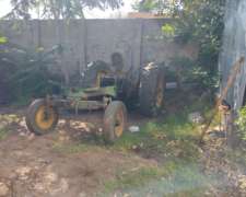 Compro Tractor John Deere 730 en Desuso