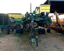 John Deere 1740 MAX - año 2011