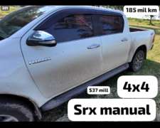 Toyota Hilux SRX 4X4 Manual
