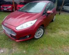 Ford Fiesta KD 1.6 SE 5ptas 2015 Nafta $ 14.599.000 95.221km